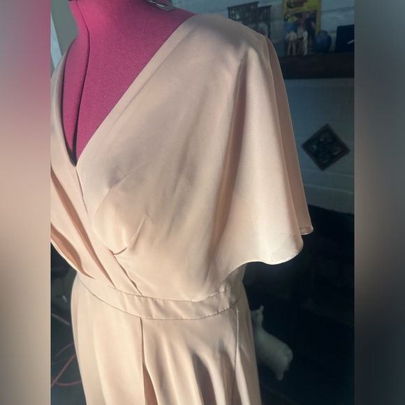 EUC A-line V-Neck Asymmetrical Chiffon Dress w/ Ruffle in Dusty Rose - 16W - Picture 6 of 11